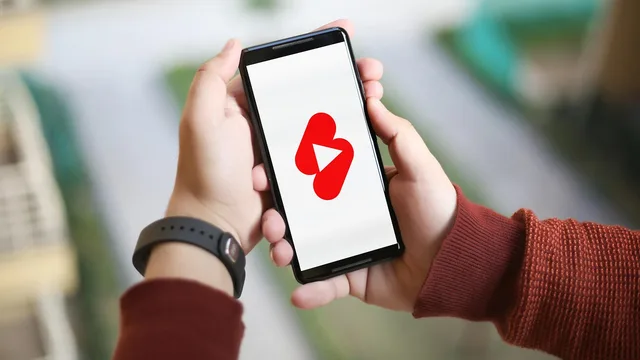youtube shorts, youtube, video, smartphone, vertical, logo, content, creator, youtube shorts, youtube shorts, youtube shorts, youtube shorts, youtube shorts, youtube. How to respond to a video platform update without overreacting